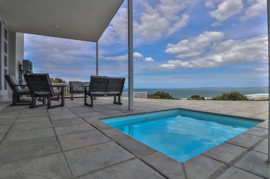 4 Bedroom Property for Sale in Moquini Coastal Estate Western Cape